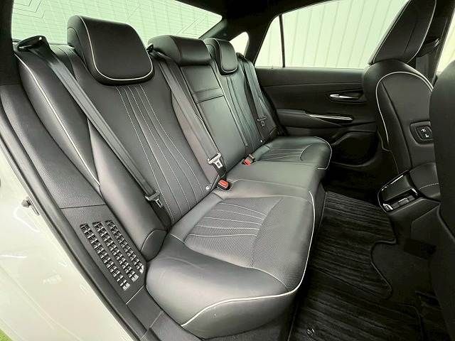 TOYOTA CROWN SEDAN HYBRID 2018 Image 31