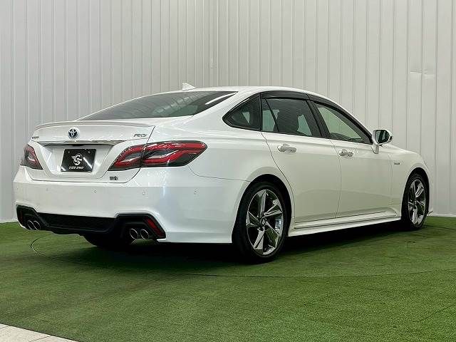 TOYOTA CROWN SEDAN HYBRID 2018 Image 31