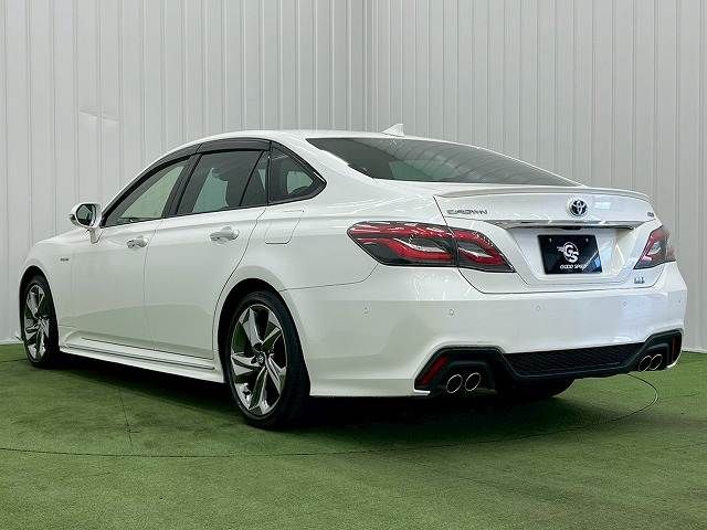 TOYOTA CROWN SEDAN HYBRID 2018 Image 31