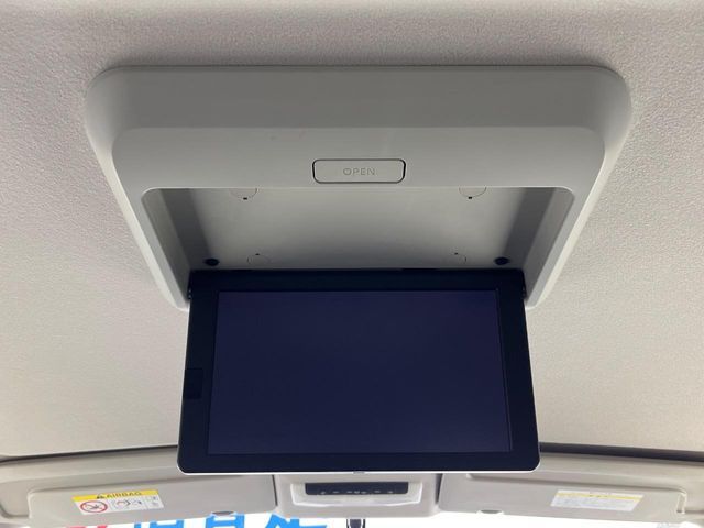 NISSAN SERENA  S-HYBRID 2018 Image 31