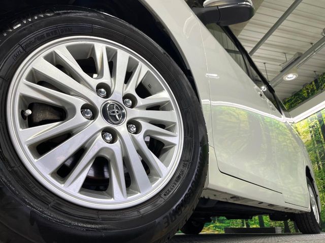 TOYOTA VOXY 2016 Image 31