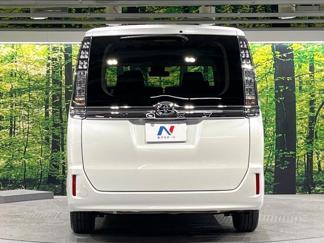 TOYOTA VOXY 2016 Image 31