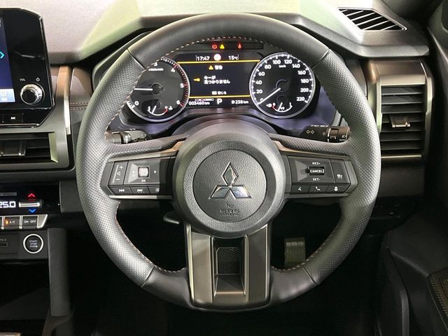 MITSUBISHI TRITON 2025 Image 31