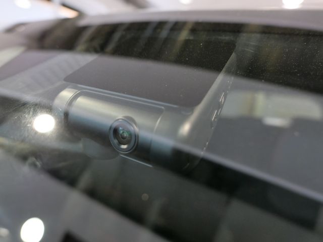 MERCEDES BENZ GLB 2023 Image 31