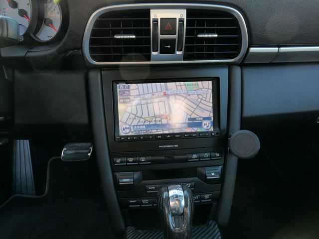 PORSCHE 911 2023 Image 31