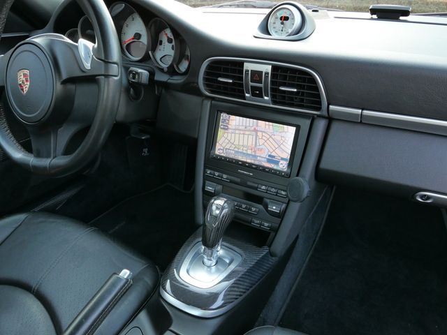 PORSCHE 911 2023 Image 31