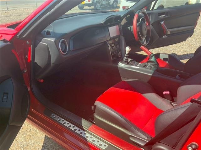 TOYOTA 86 2014 Image 31