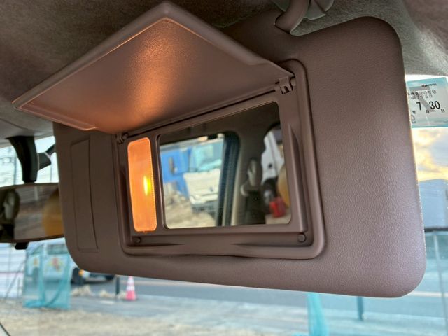 DAIHATSU MIRA GINO 2006 Image 31