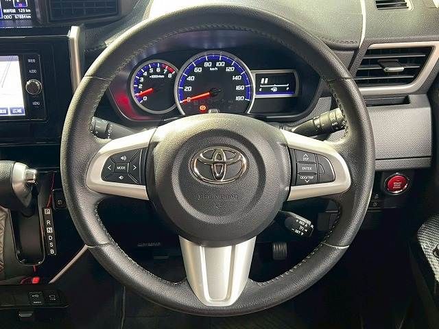 TOYOTA TANK 2017 Image 31