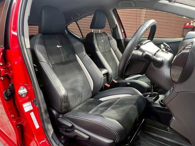 TOYOTA AQUA 2014 Image 31