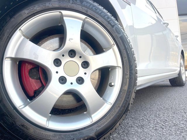 VOLKSWAGEN GOLF GTI 2015 Image 31