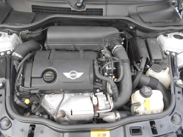 BMW MINI COOPER S CO 2012 Image 31