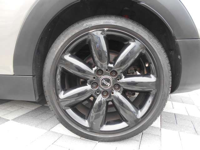 BMW MINI COOPER S CL 2016 Image 31