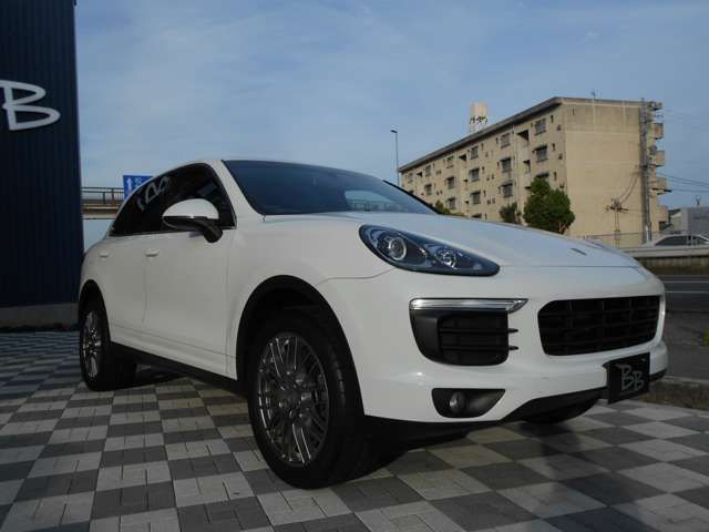 PORSCHE CAYENNE 2015 Image 31