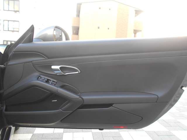 PORSCHE BOXSTER 2014 Image 31