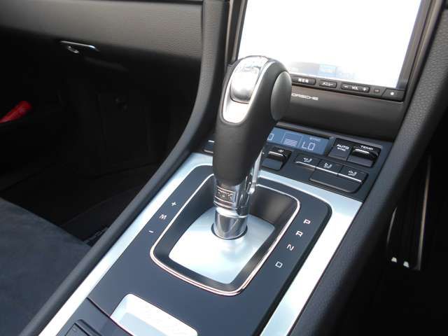 PORSCHE BOXSTER 2014 Image 31