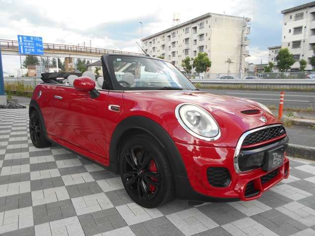 BMW MINI OPEN 2017 Image 31