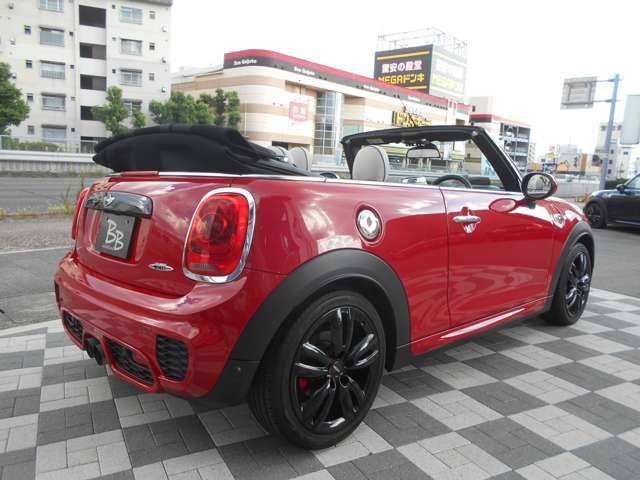 BMW MINI OPEN 2017 Image 31