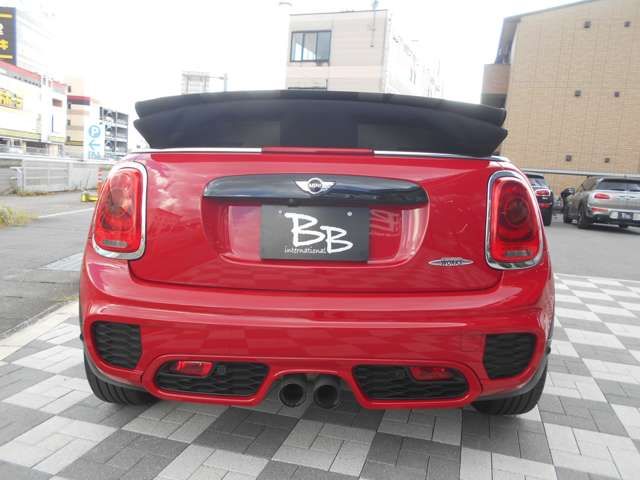 BMW MINI OPEN 2017 Image 31