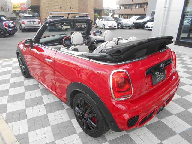 BMW MINI OPEN 2017 Image 31