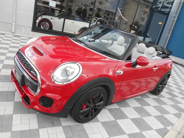 BMW MINI OPEN 2017 Image 31