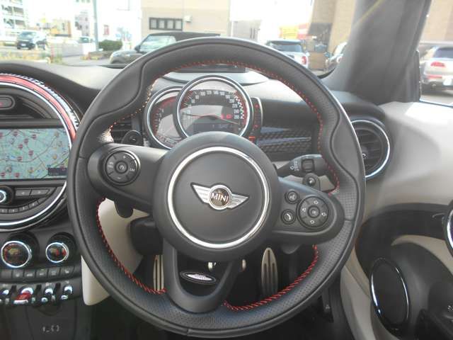 BMW MINI OPEN 2017 Image 31