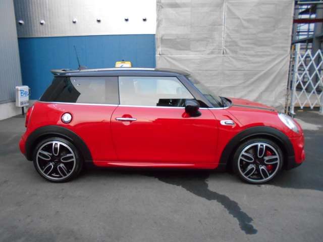 BMW MINI 2015 Image 31