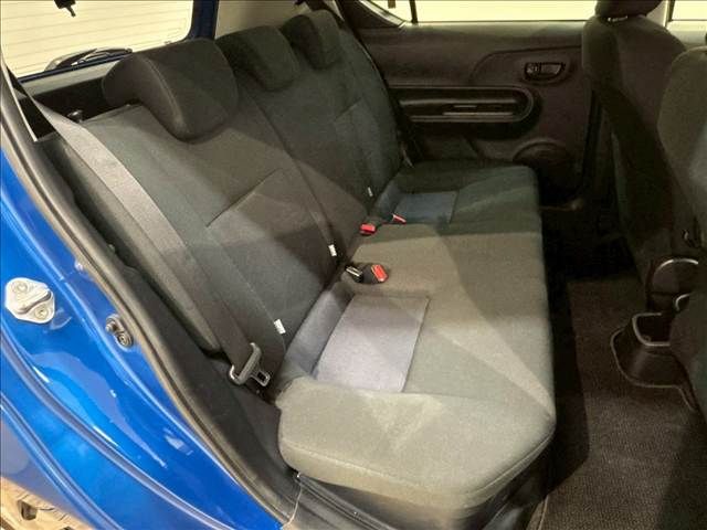 TOYOTA AQUA 2017 Image 31