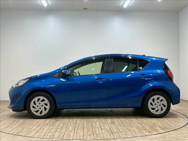 TOYOTA AQUA 2017 Image 31