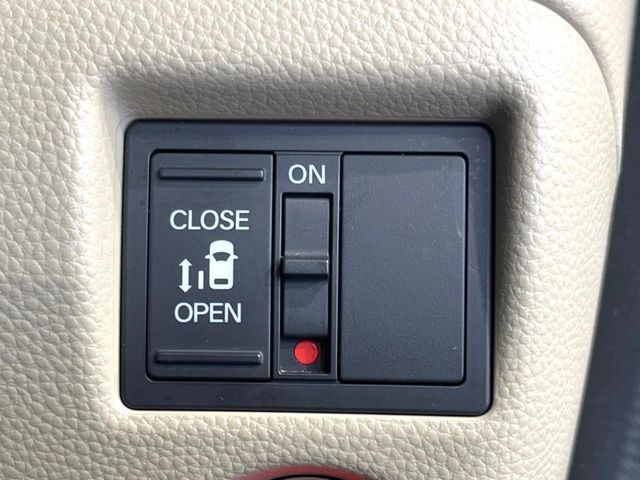 HONDA N BOX 2020 Image 31