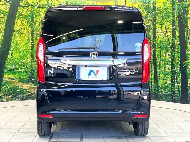 HONDA N BOX 2020 Image 31