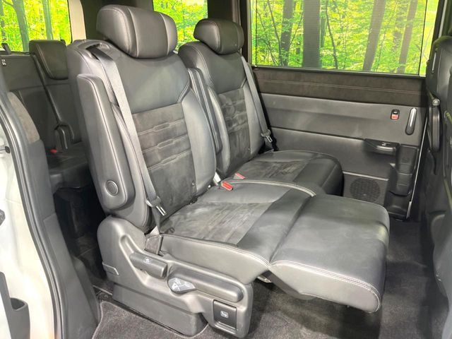 HONDA STEPWAGON E:HEV SPAD 2023 Image 31