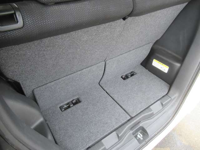 HONDA N BOX 2017 Image 31