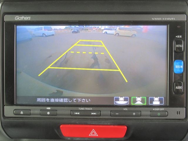 HONDA N BOX 2017 Image 31