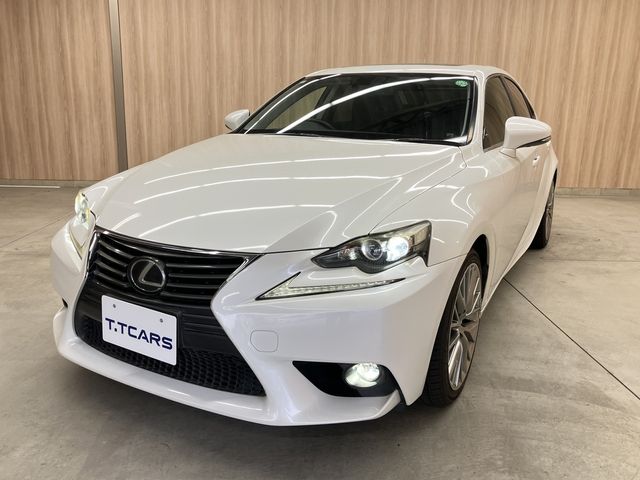 TOYOTA LEXUS IS300H 2013 Image 31