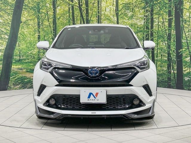 TOYOTA C-HR 2017 Image 31