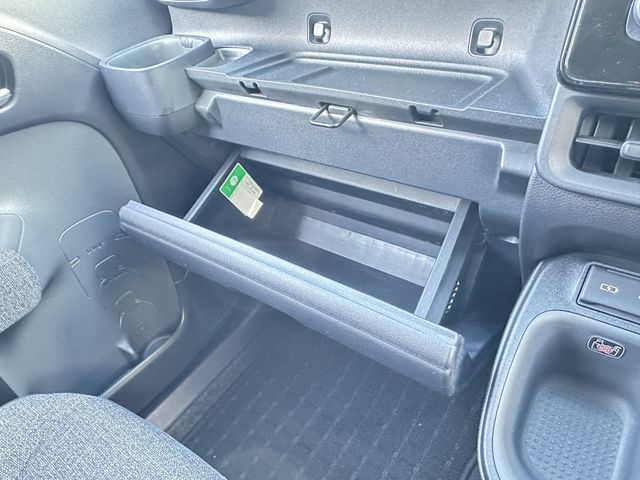 TOYOTA SIENTA 2022 Image 31