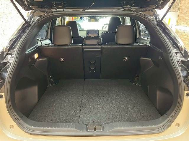 TOYOTA YARIS CROSS HYBRID 2022 Image 31