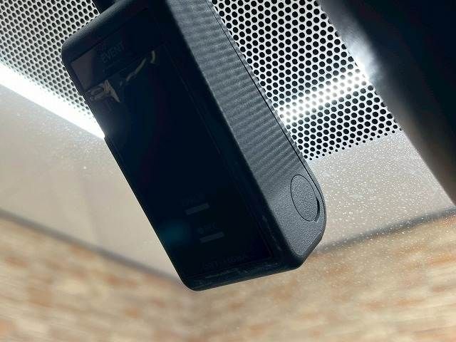 TOYOTA NOAH HYBRID 2019 Image 31