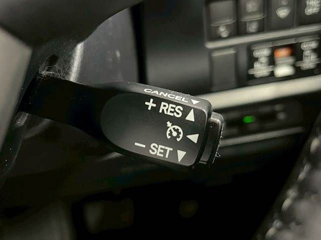 TOYOTA NOAH HYBRID 2019 Image 31