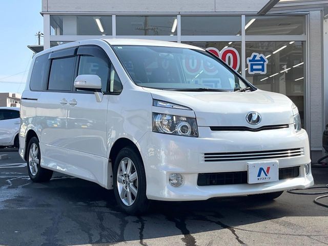 TOYOTA VOXY 2009 Image 31