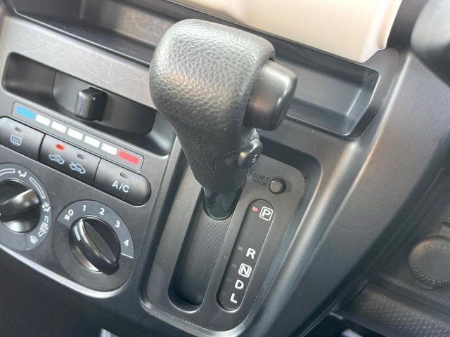 SUZUKI HUSTLER 2018 Image 31