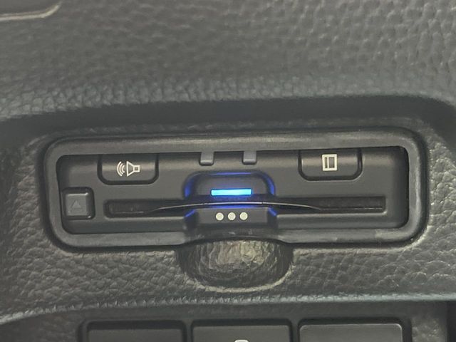 HONDA N BOX CUSTOM 2021 Image 31