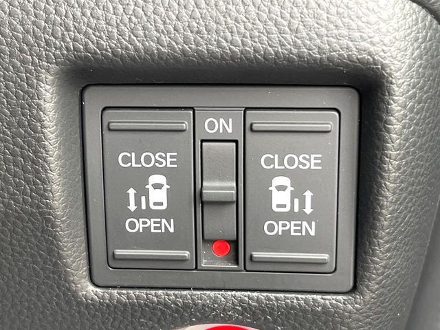 HONDA N BOX CUSTOM 2021 Image 31