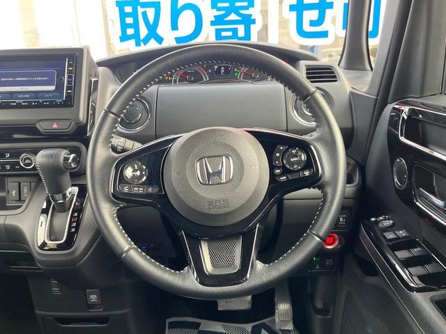 HONDA N BOX CUSTOM 2021 Image 31