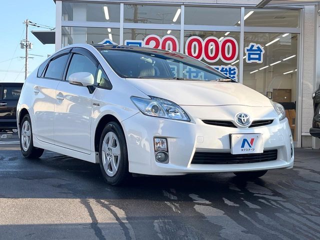 TOYOTA PRIUS 2011 Image 31