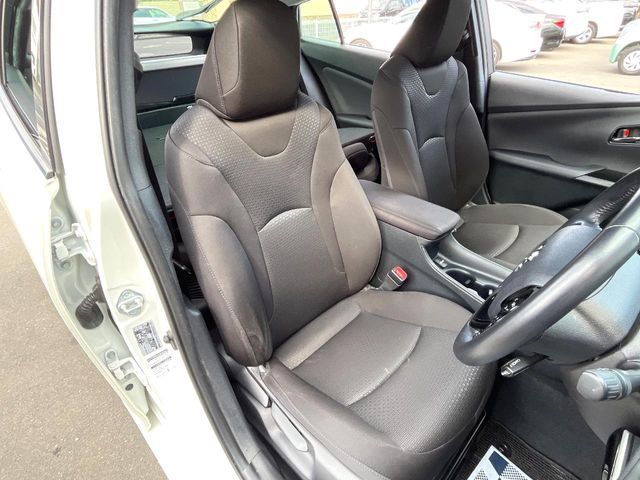 TOYOTA PRIUS 2020 Image 31