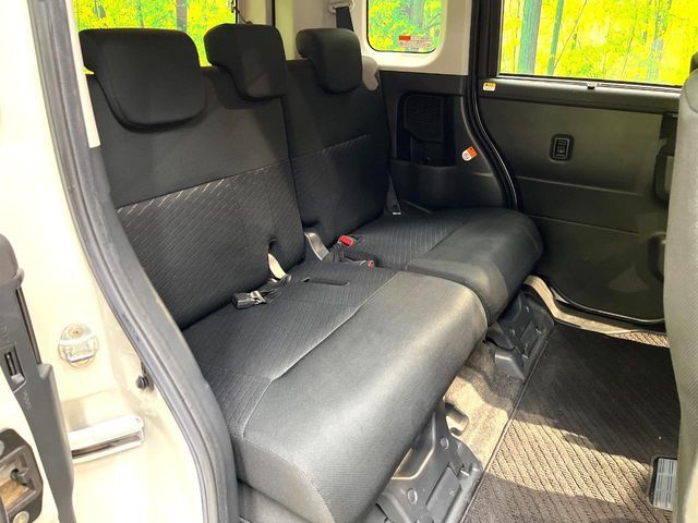 TOYOTA ROOMY 2017 Image 31