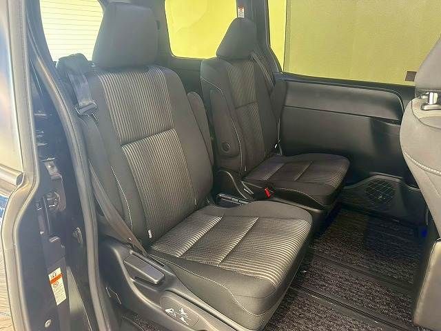 TOYOTA VOXY 2019 Image 31