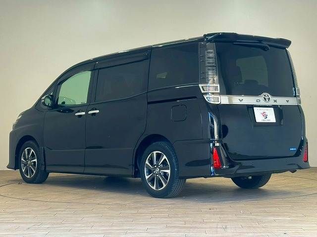 TOYOTA VOXY 2019 Image 31